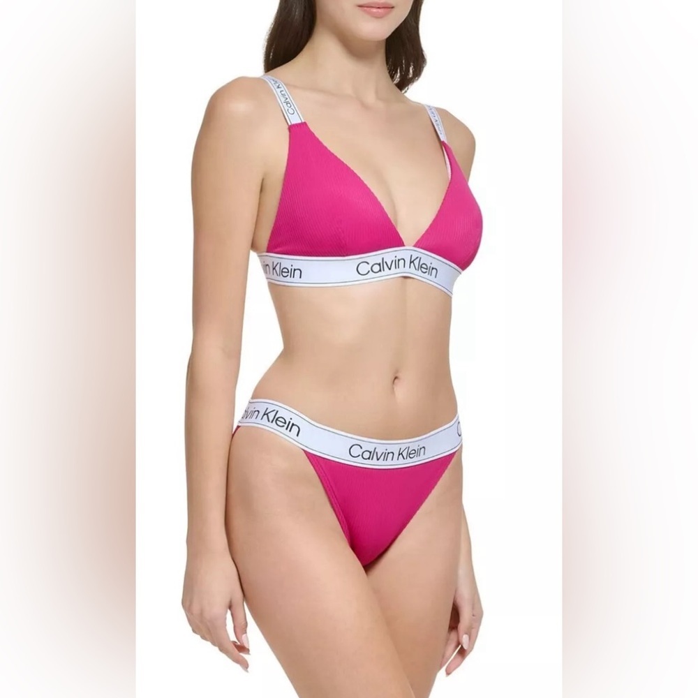 Calvin Klein Women's Standard Silky Rib Fabric Triangle Bra Top & Bottom Set